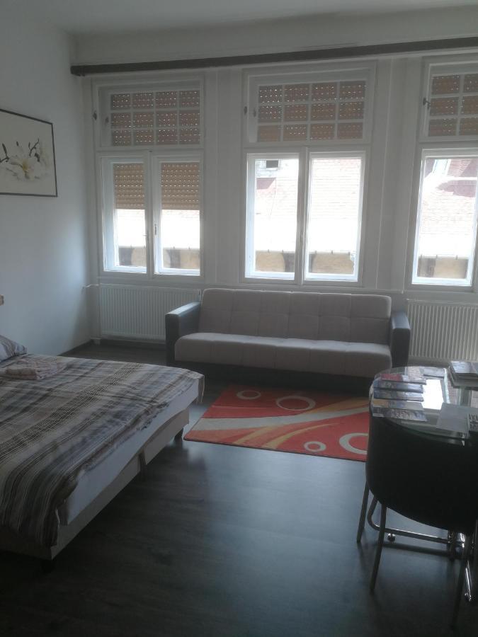Next Door Apartment Budapest Luaran gambar