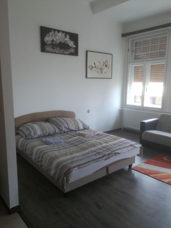 Next Door Apartment Budapest Luaran gambar